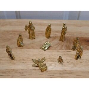 CHRISTMAS NATIVITY SET FIGURES - MINI 10 Pcs Gold Glitter Plastic ¼ In - 1.5 In